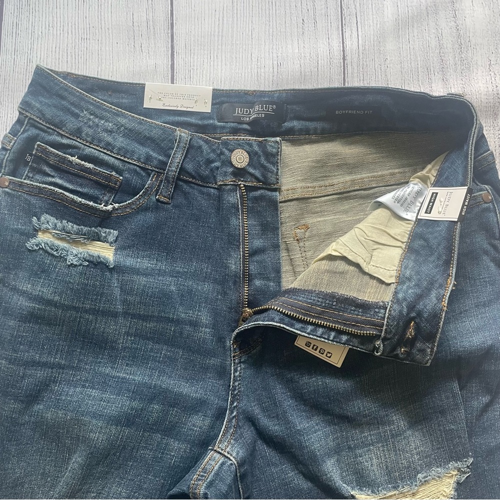 Judy Blue Dark Wash High Rise Distressed Jeans - Picture 6 of 12